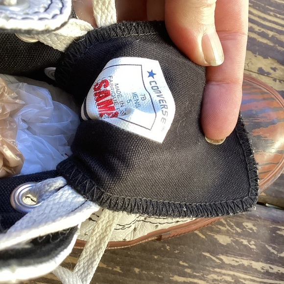 Converse white and brown casual high top dots and faux wood souls, size 5 - Picture 8 of 9